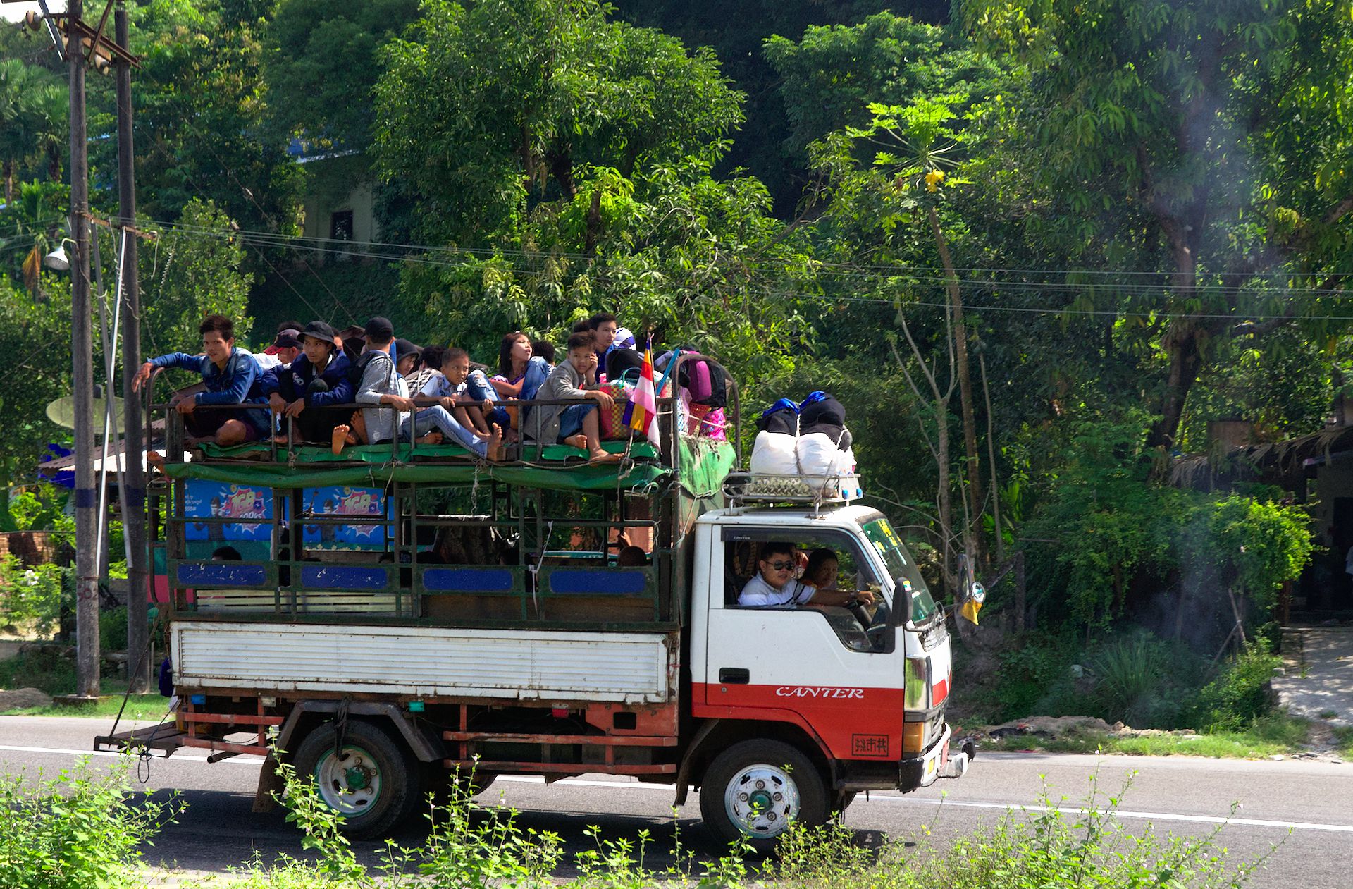 Zugfahren in Myanmar